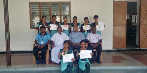 KVMHSS-Winners-of-State-level-atheletics-at-Chennai-Nehru-Stadium