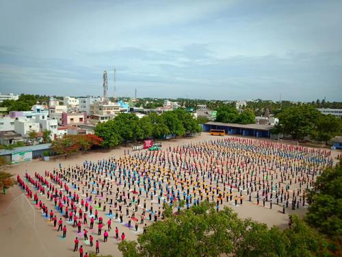 KVMHSS-Yoga-day-img1