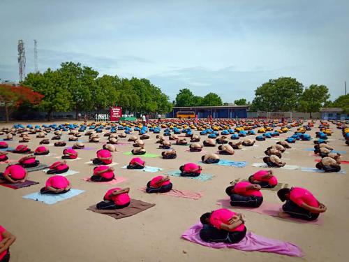 KVMHSS-Yoga-day-img3